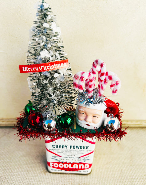 Christmas Tree Santa Mug Tin Decor