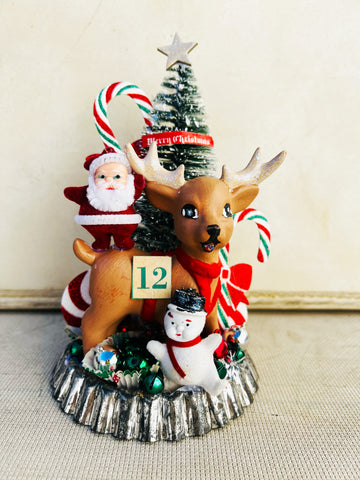 Vintage Christmas Reindeer Tin Decor