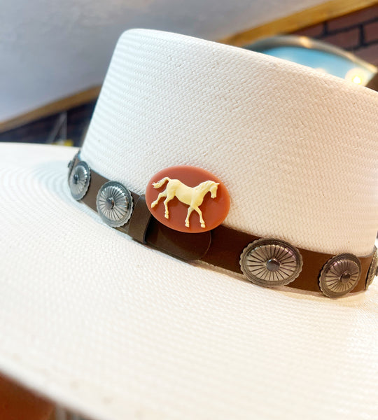 Red Dirt Horse Cameo Hat Pin
