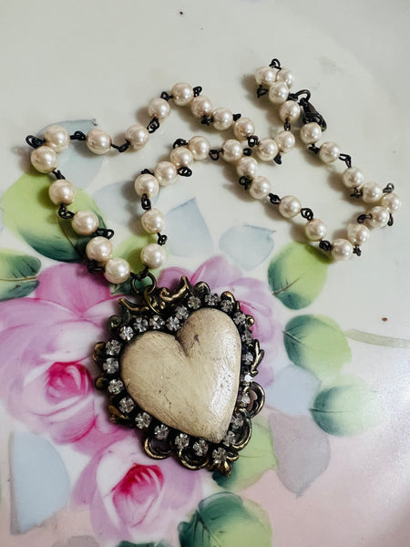 Whitewash Neutral Heart on Filigree Necklace