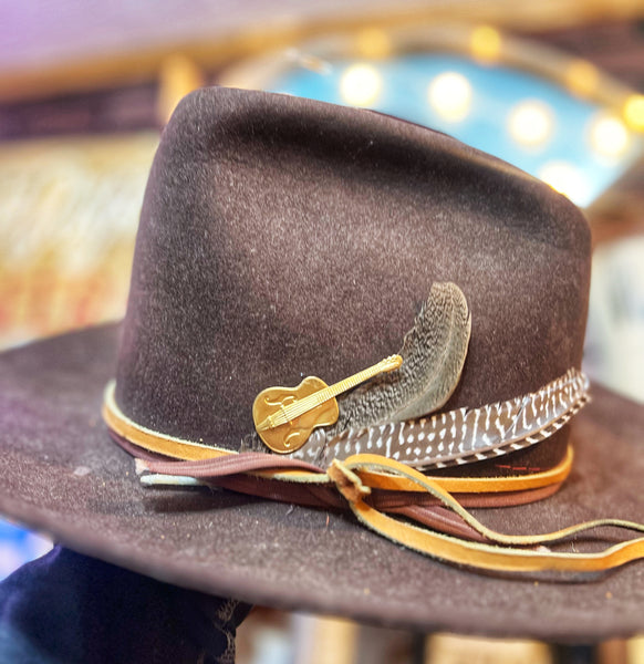 Brass Guitar Hat Pin