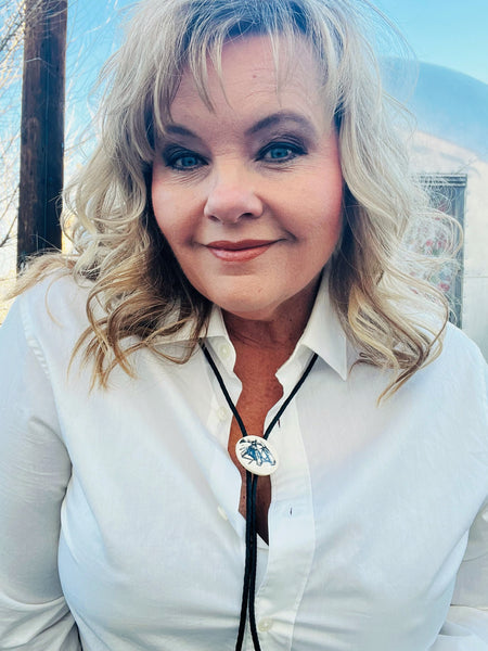 Wild Horses Western Cameo Bolo Tie