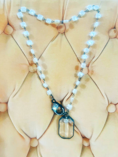 Soldered Crystal Pearl Beaded Chain Necklace