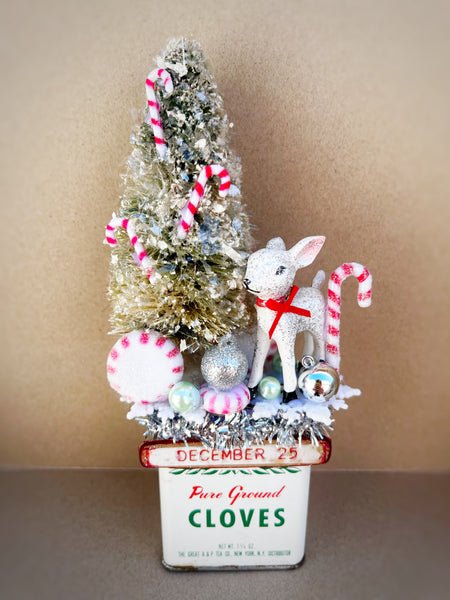 Christmas Tree Reindeer Tin Decor