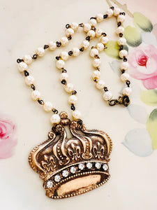 Adjust Your Crown Necklace Pearl Chain