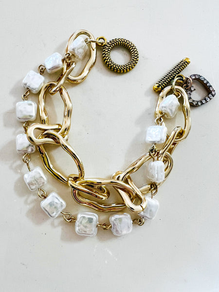 Large Link Gold Pearl Beaded Bracelet
