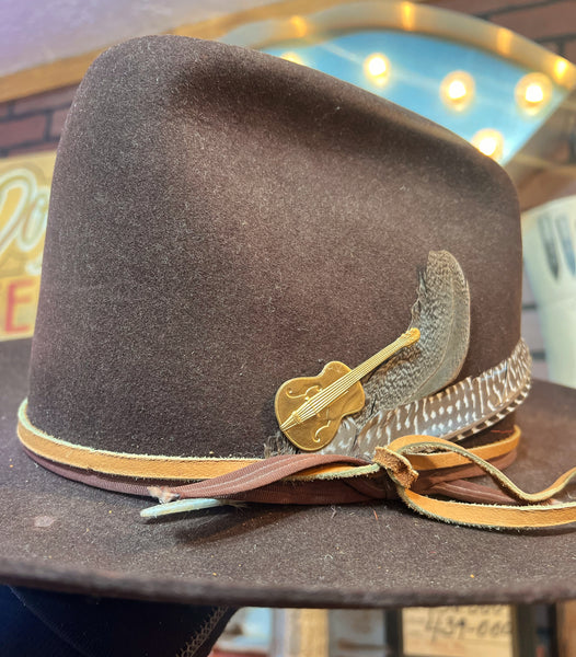 Brass Guitar Hat Pin