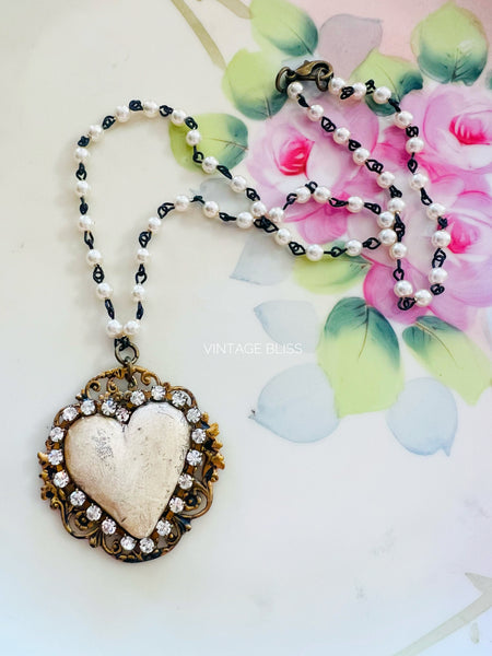 Whitewash Neutral Heart on Filigree Necklace