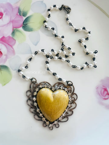 Heart of Gold Filigree Necklace