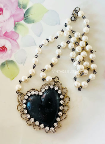 Black Heart Filigree Necklace