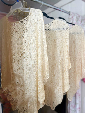 Flowy Sleeve Crochet Lace Blouse