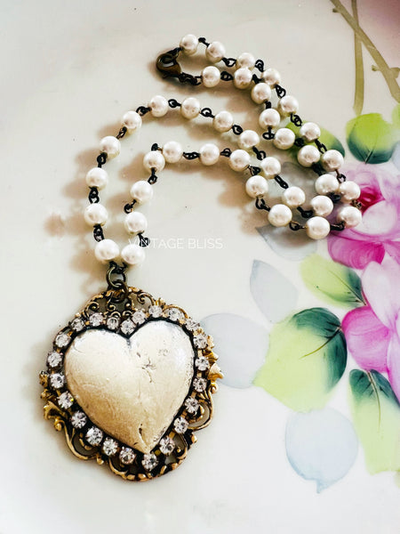 Whitewash Neutral Heart on Filigree Necklace