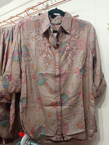 Vintage Style Floral Embroidery Button Down Shirt