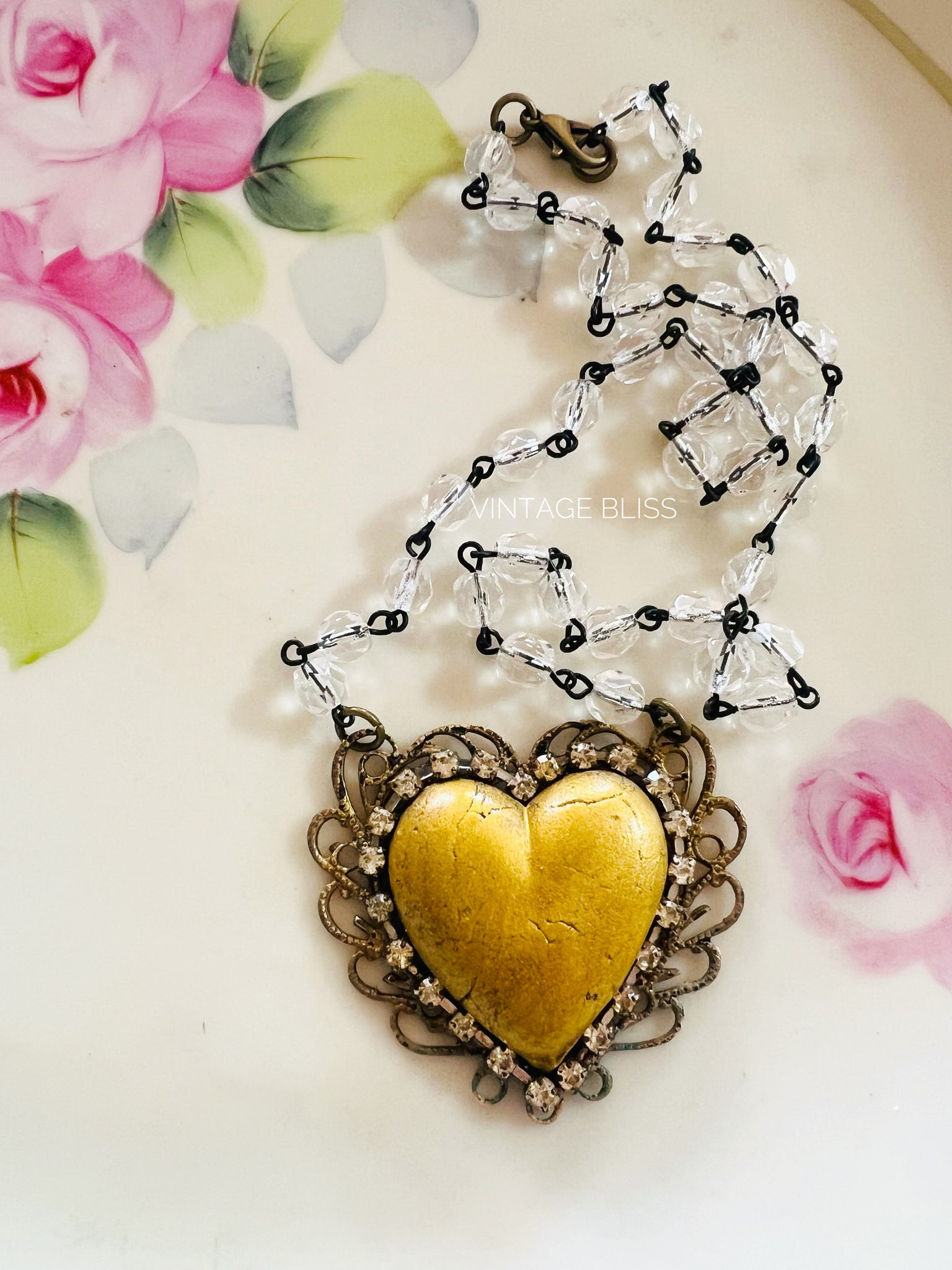 Gold Heart Filigree Necklace