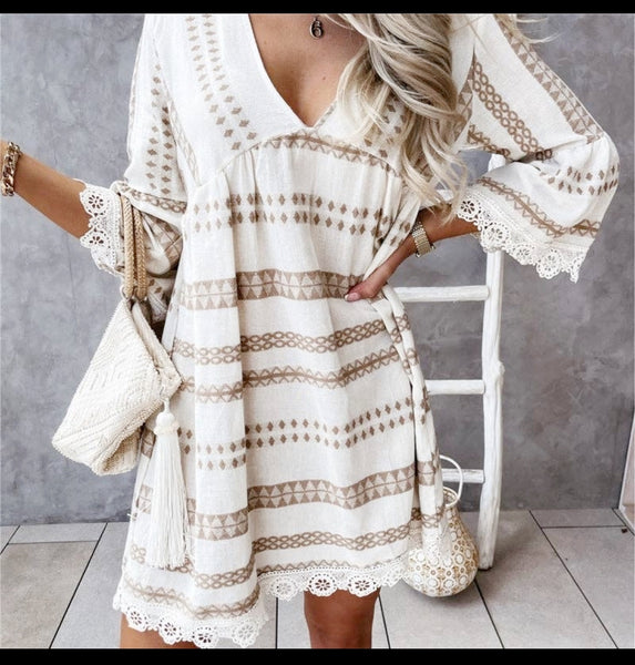Mid Sleeve Printed Lace Cuff Dress